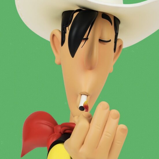 Figurine Family - Lucky Luke - Lucky Luke allumant sa cigarette - bang bang n°6 - LMZ collectibles