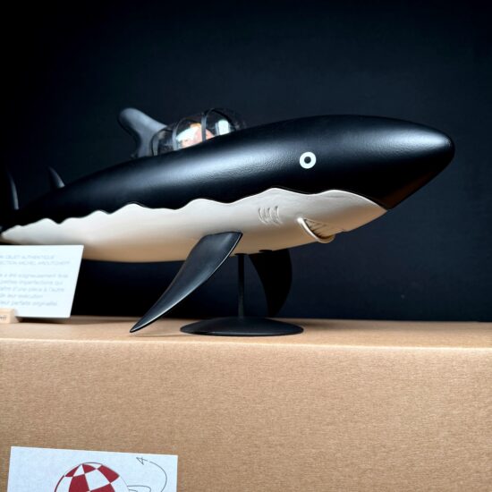 Figurine Family - Sous marin requin Tintin - Aroutcheff