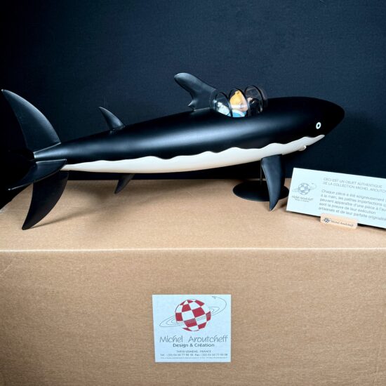 Figurine Family - Sous marin requin Tintin - Aroutcheff