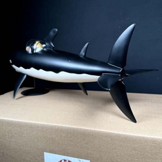 Figurine Family - Sous marin requin Tintin - Aroutcheff