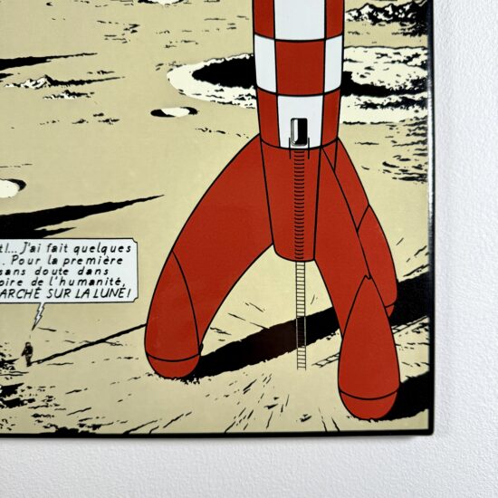 Figurine family - Tintin plaque émaillée lune - Emaillerie Belges