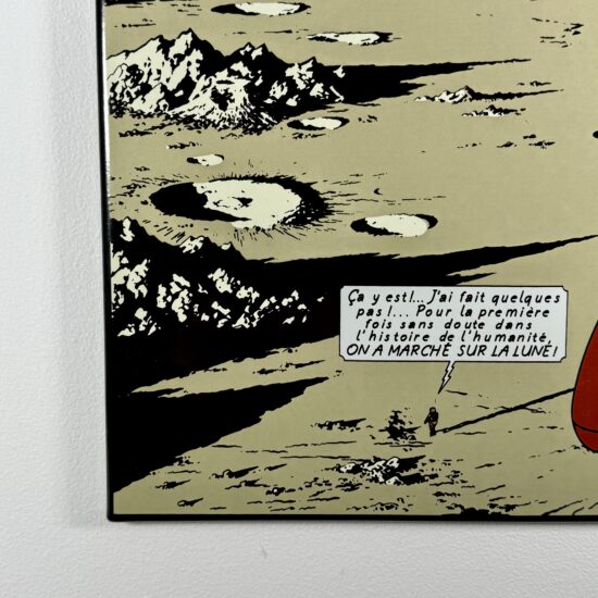Figurine family - Tintin plaque émaillée lune - Emaillerie Belges