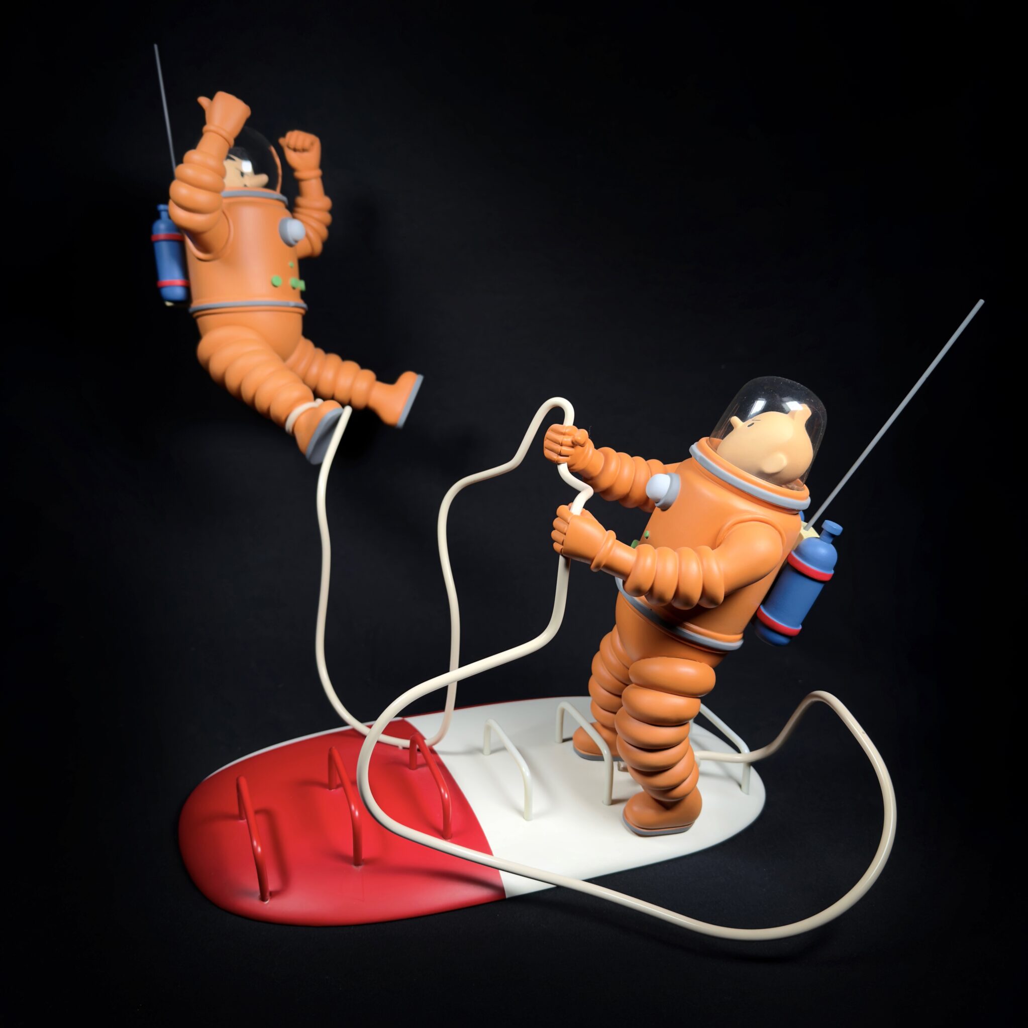 Figurine Family - Tintin et haddock cosmonautes - Leblon delienne