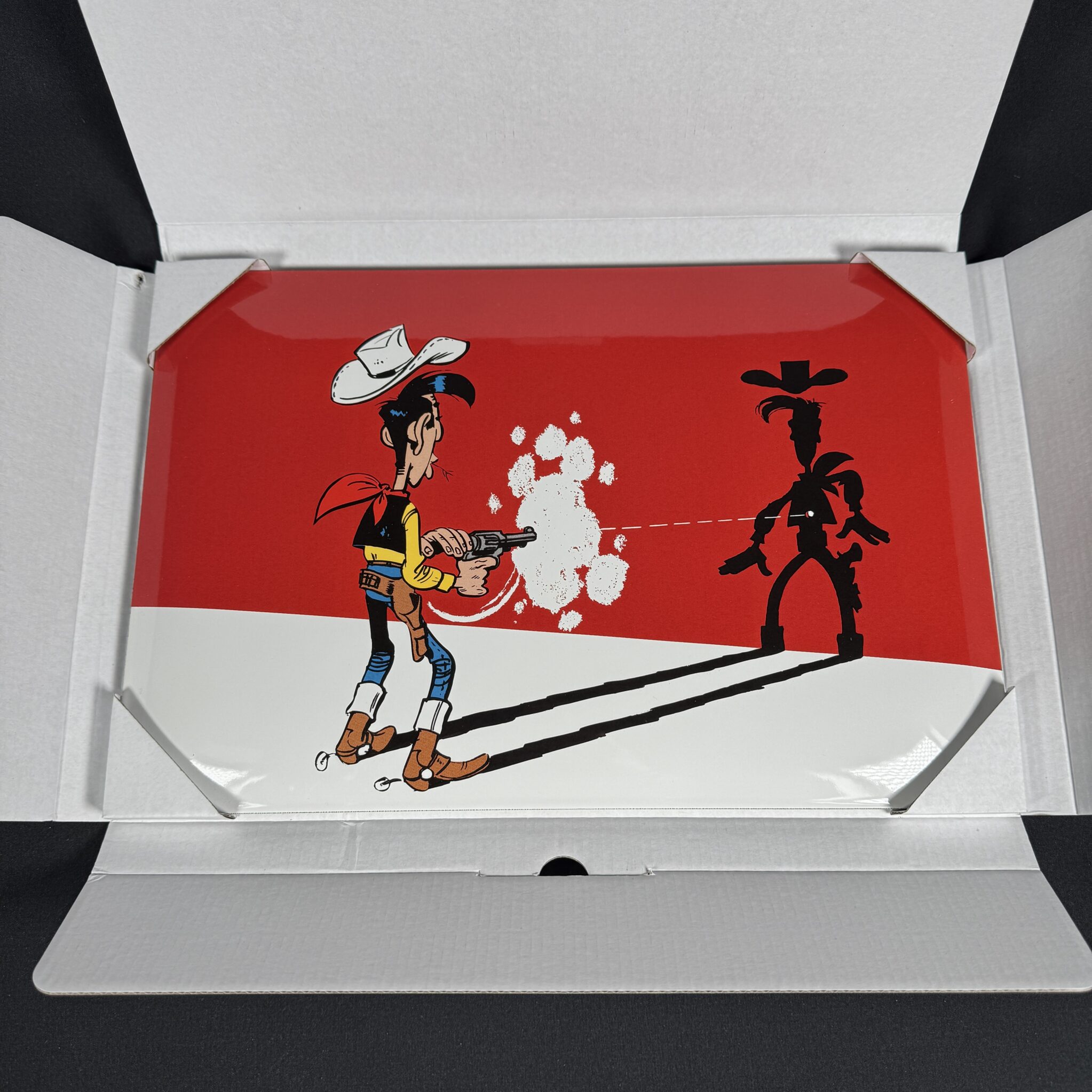 Figurine Family - plaque émaillé lucky luke - Coustoon