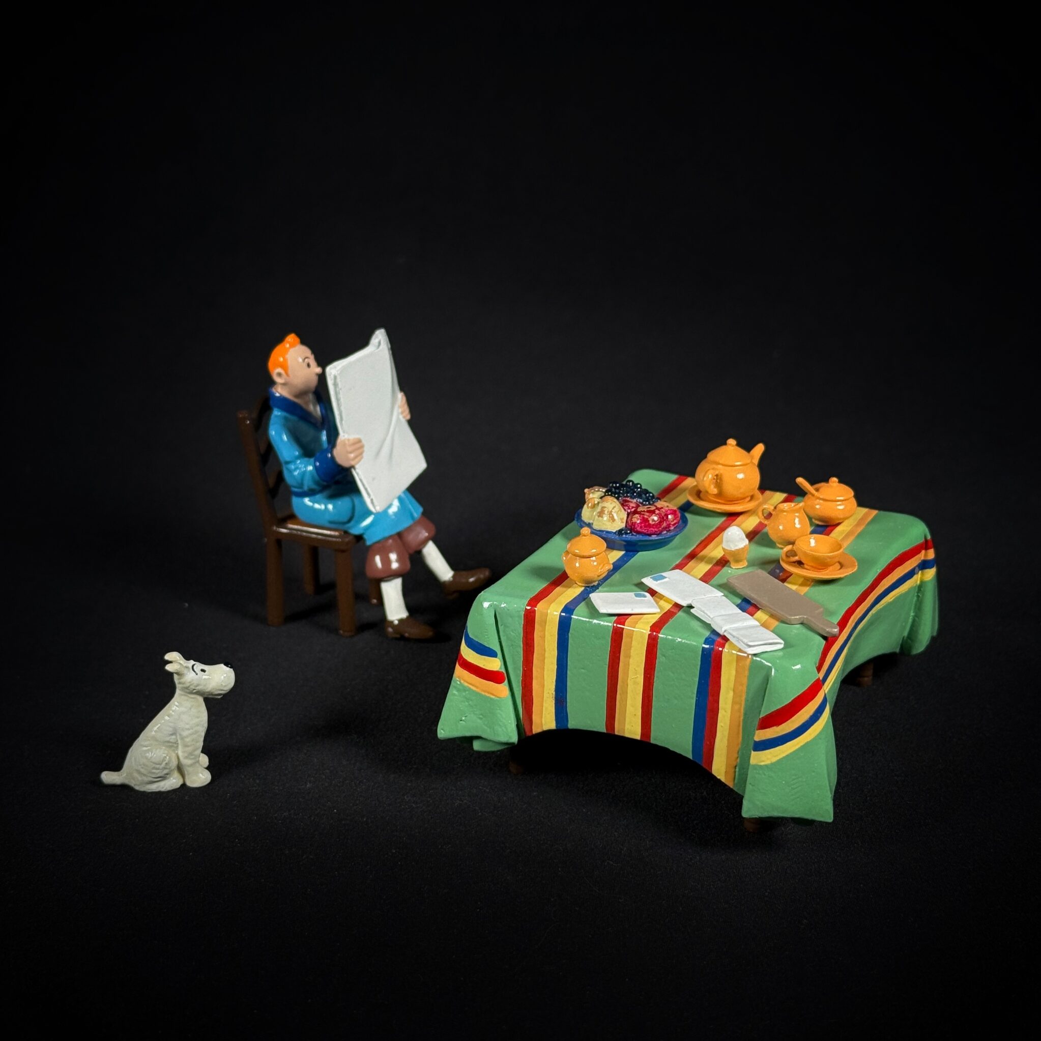 Figurine family - Tintin petit déjeuner - Pixi