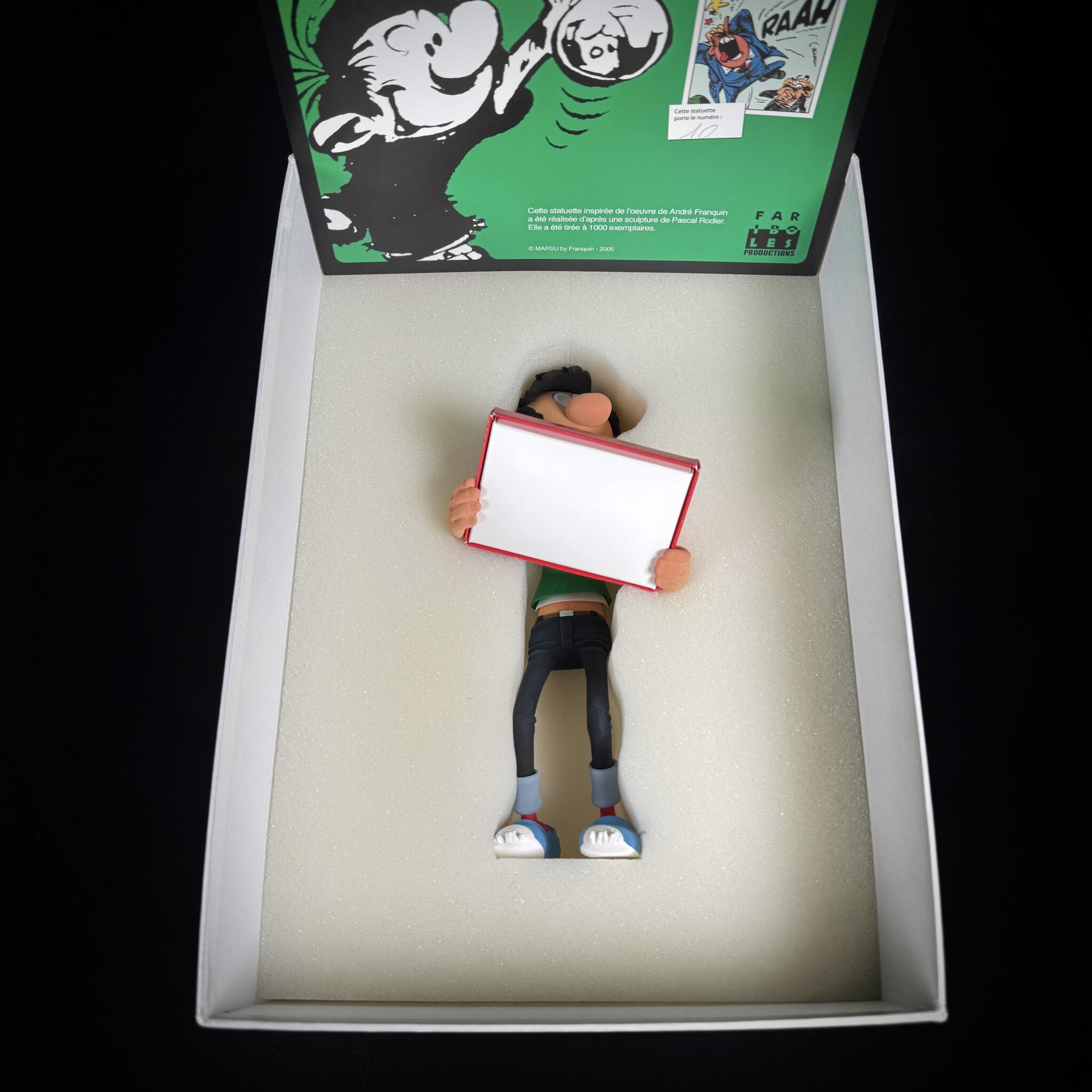 Figurine Family – Gaston petit chimiste – Fariboles Figurine Family - Gaston petit chimiste - Fariboles