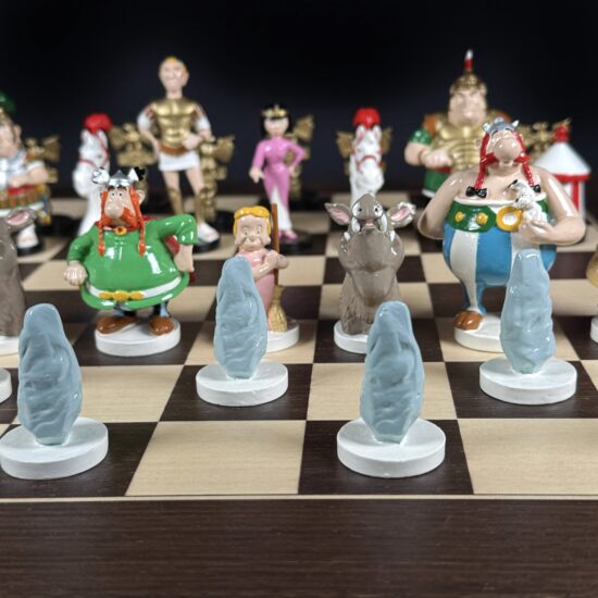 Figurine Family - Grand jeu d'échecs Astérix -Pixi