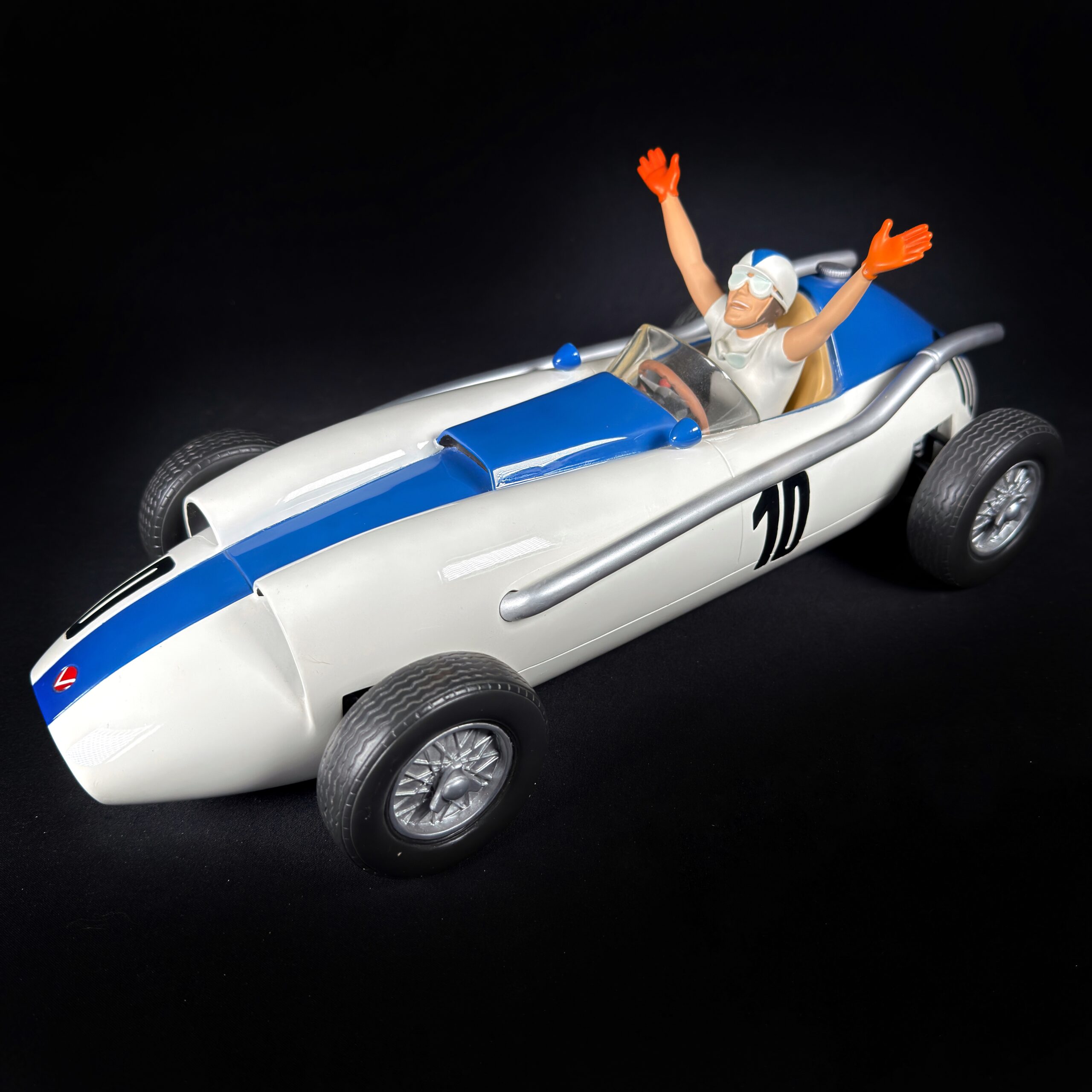 Figurine Family - Vaillante mystère n°10 - Leblon Delienne