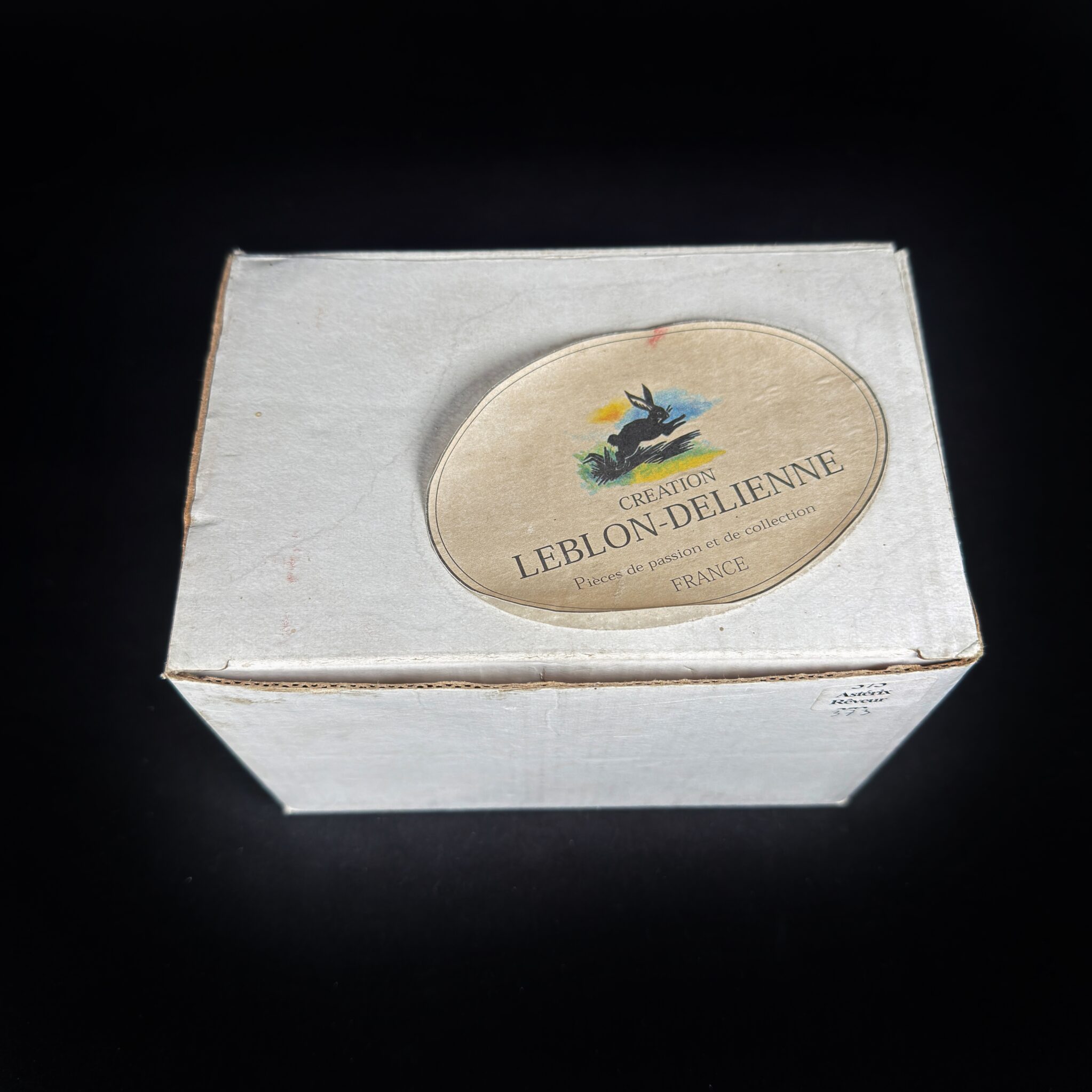 Figurine Family - Astérix reveur - Leblon Delienne