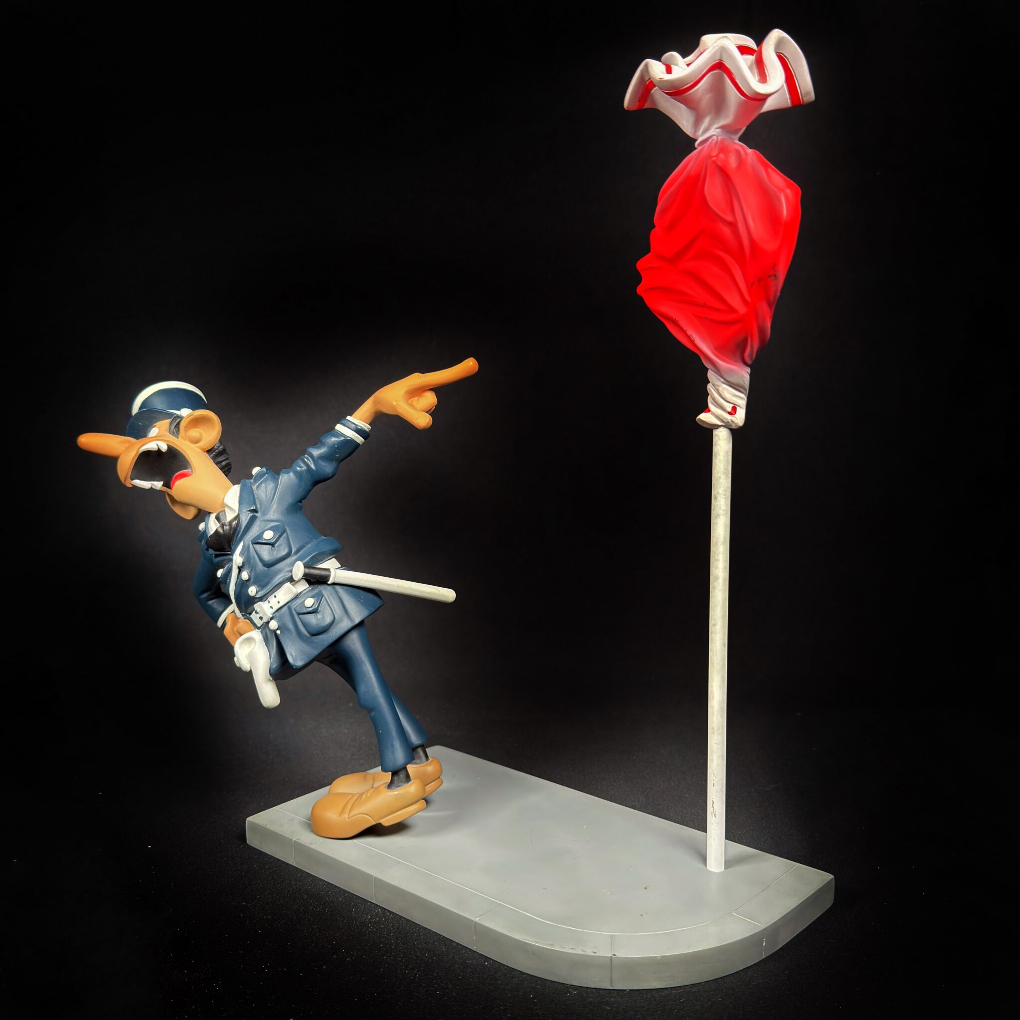 Figurine Family - Longtarin et la sucette géante - Leblon delienne