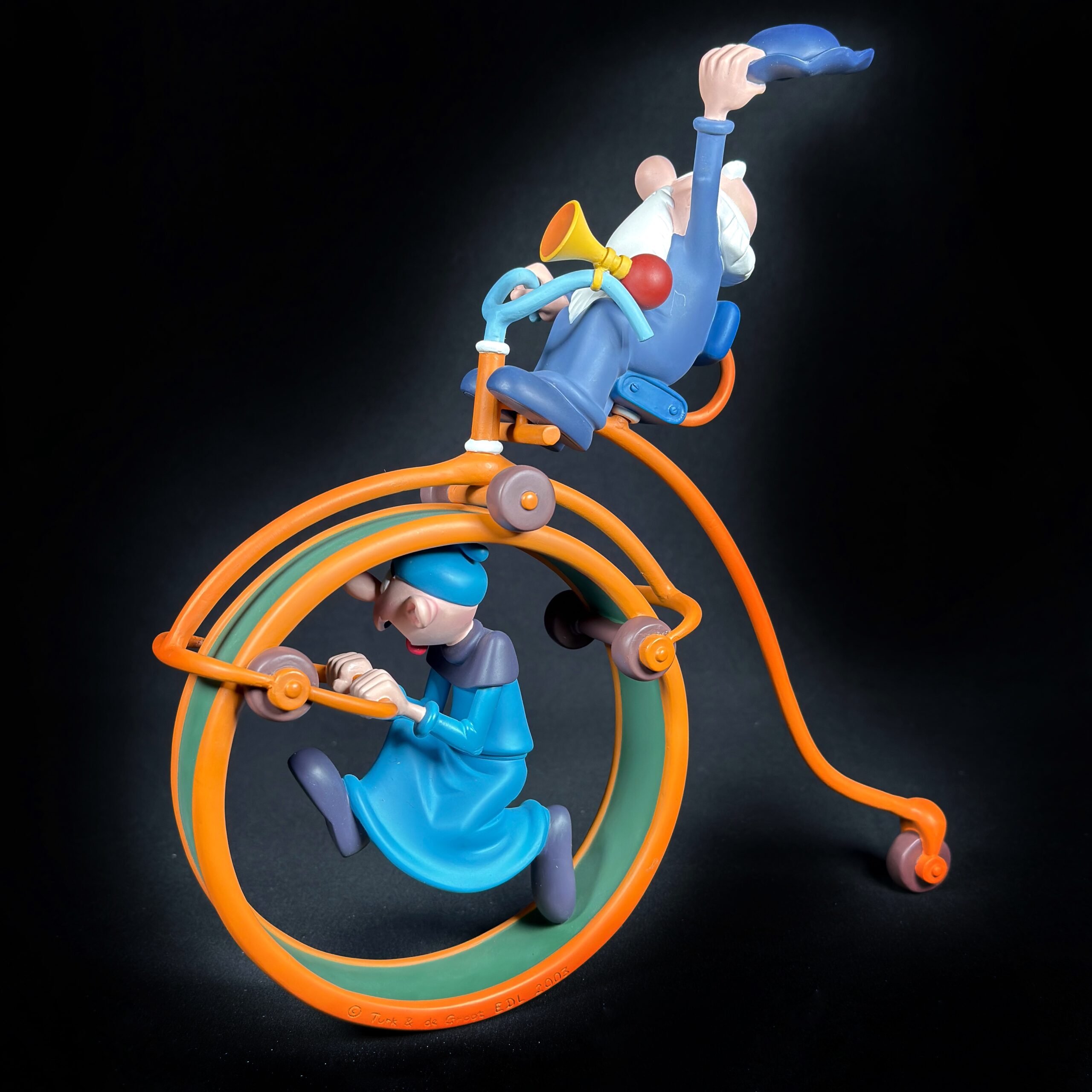 Figurine Family - Leonard et son disciple sur le bicycle - Leblon Delienne