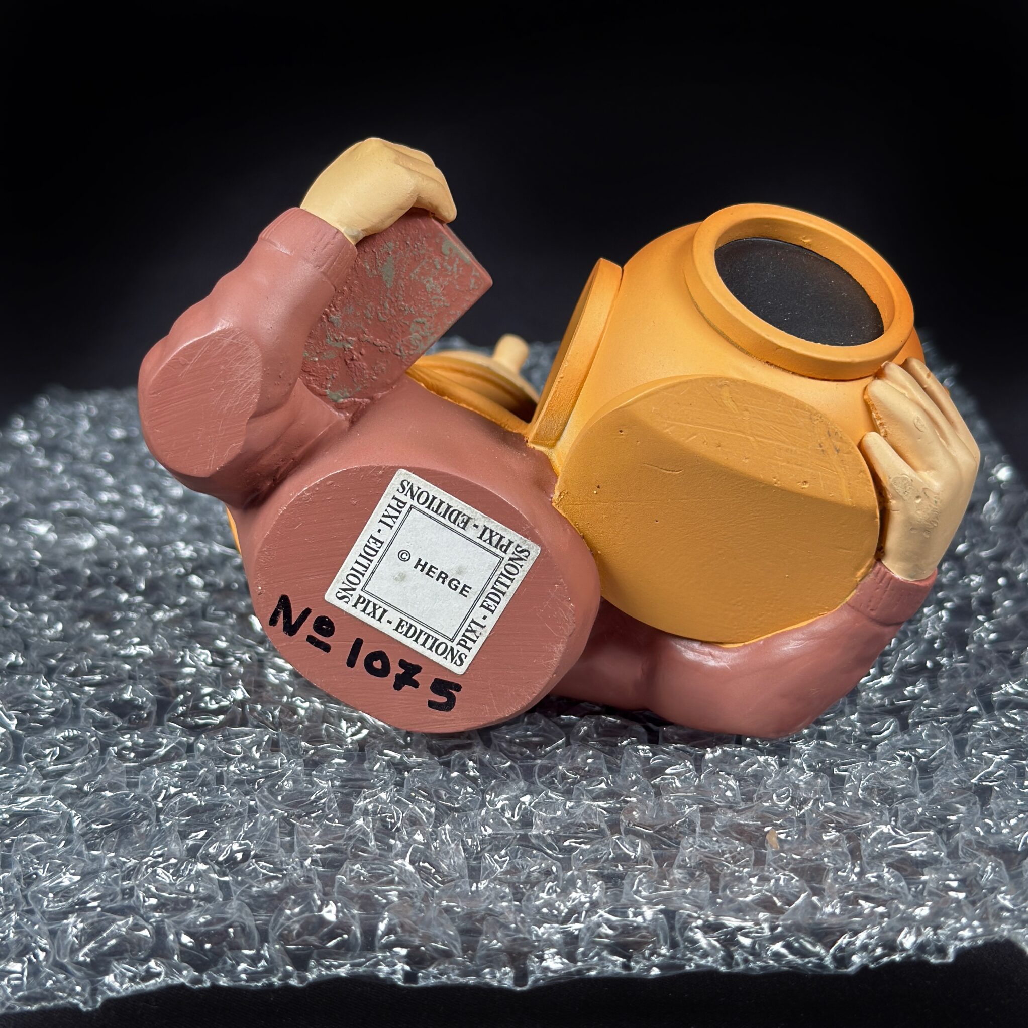 Figurine Family – Buste Tintin en scaphandre – Regout Figurine Family - Buste Tintin en scaphandre - Regout