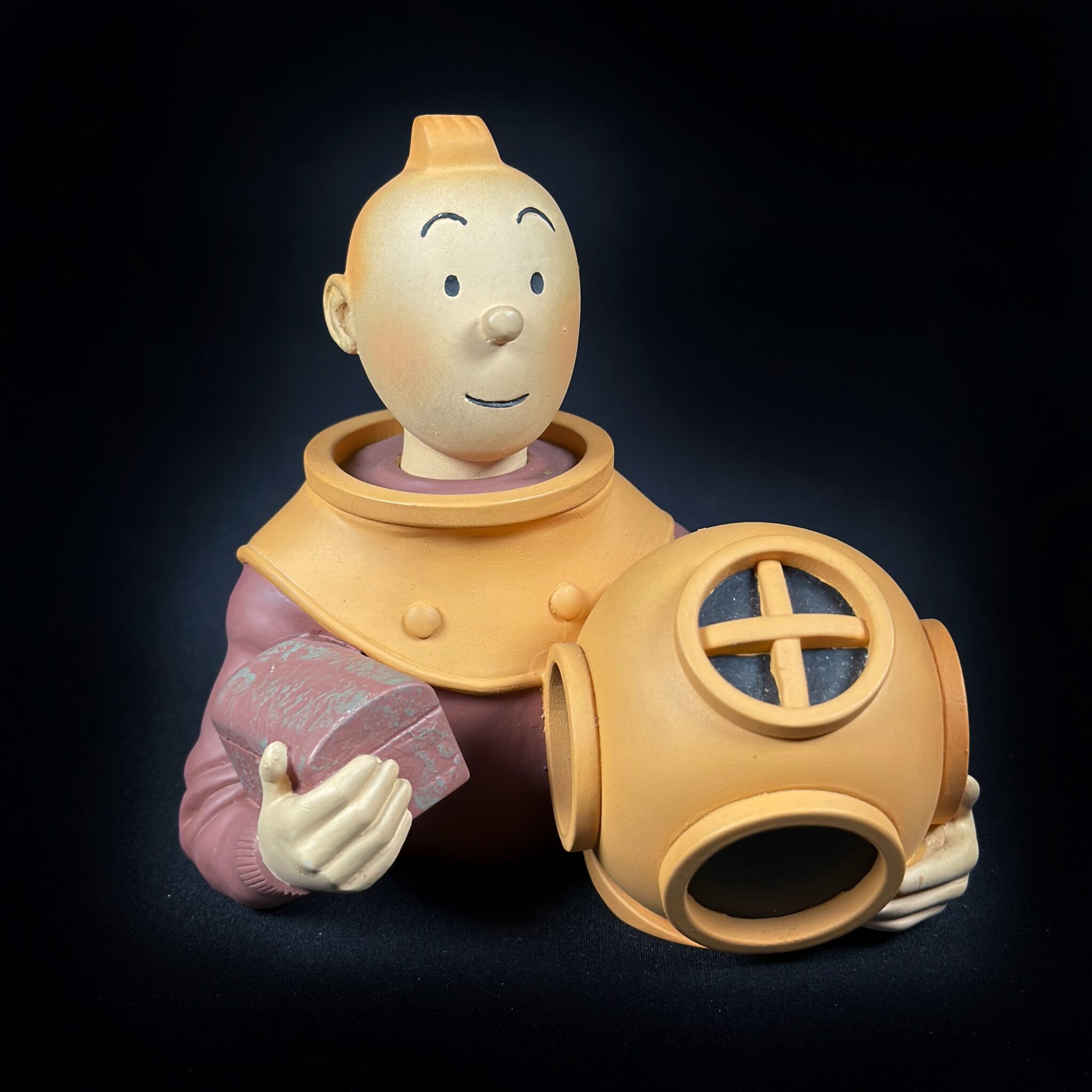 Figurine Family - Buste Tintin en scaphandre - Regout