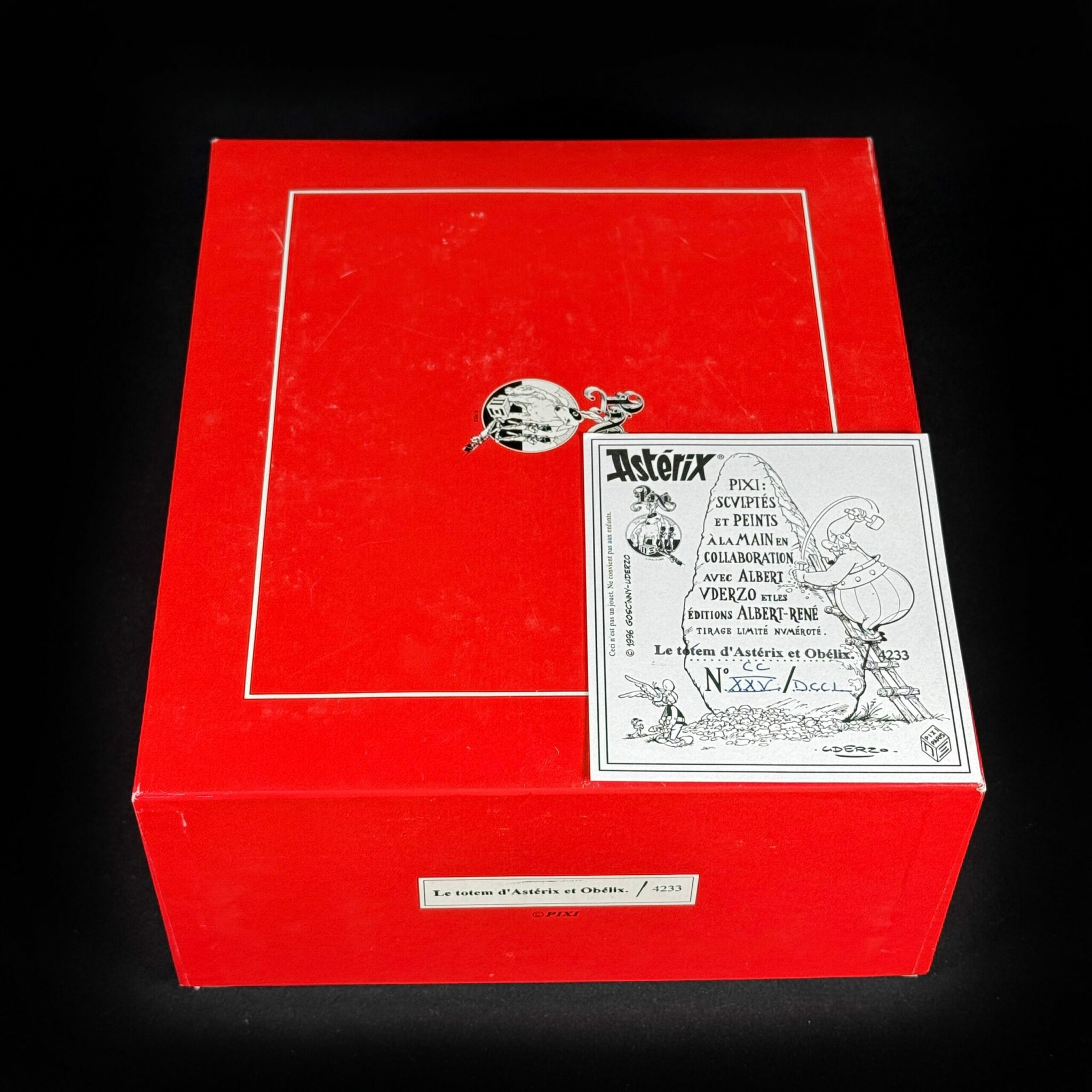 Figurine astérix Le totem