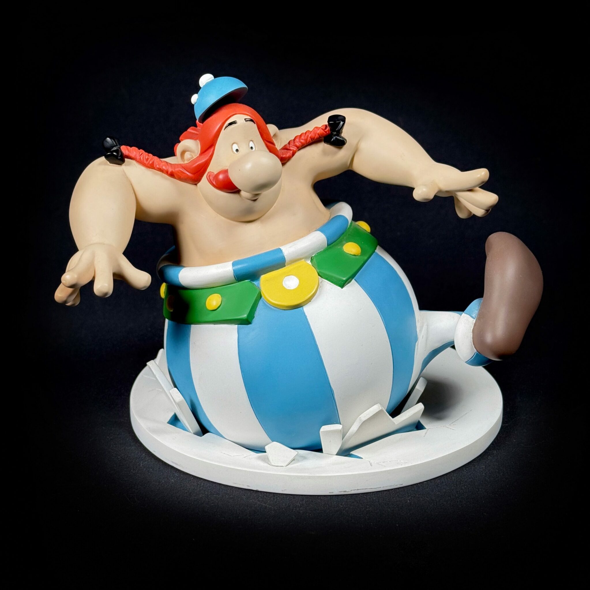Figurine Obélix brise la glace