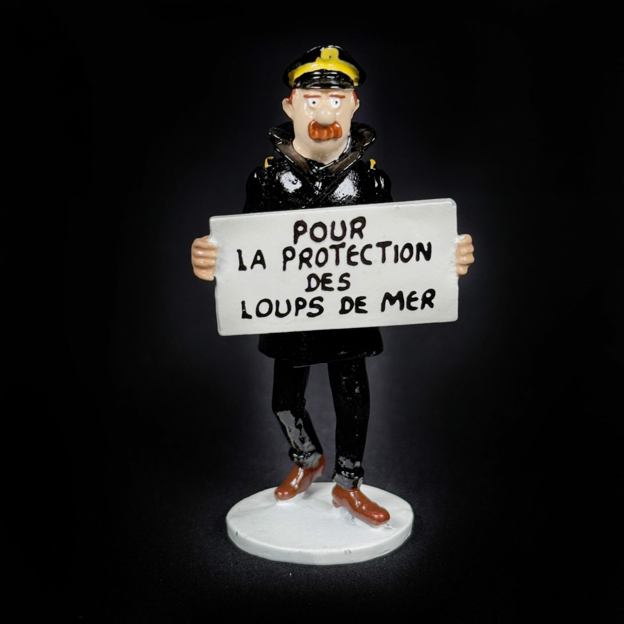 Figurine capitaine chester tintin