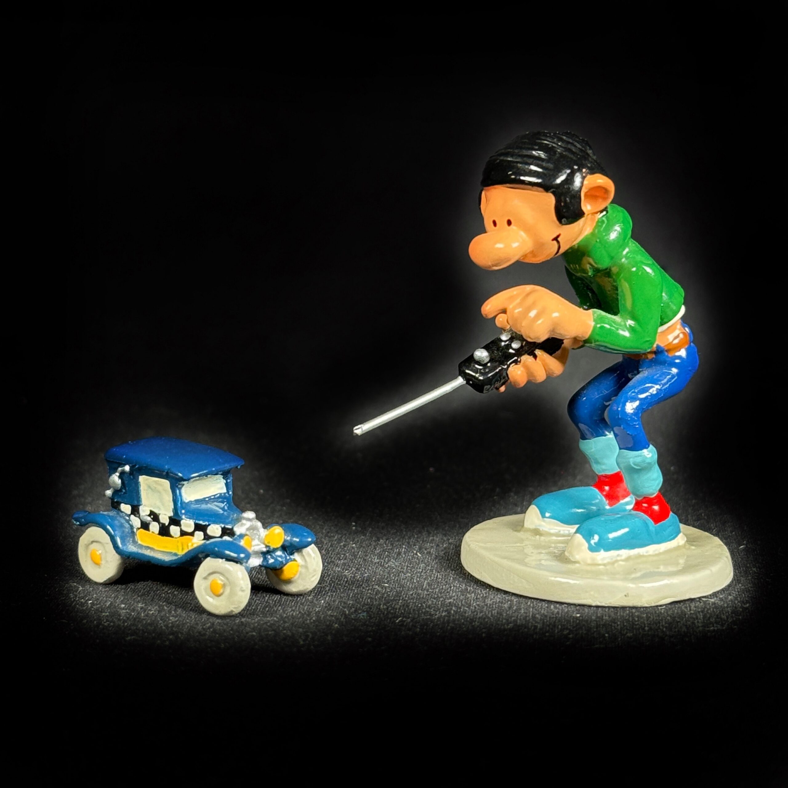 Figurine Gaston pixi