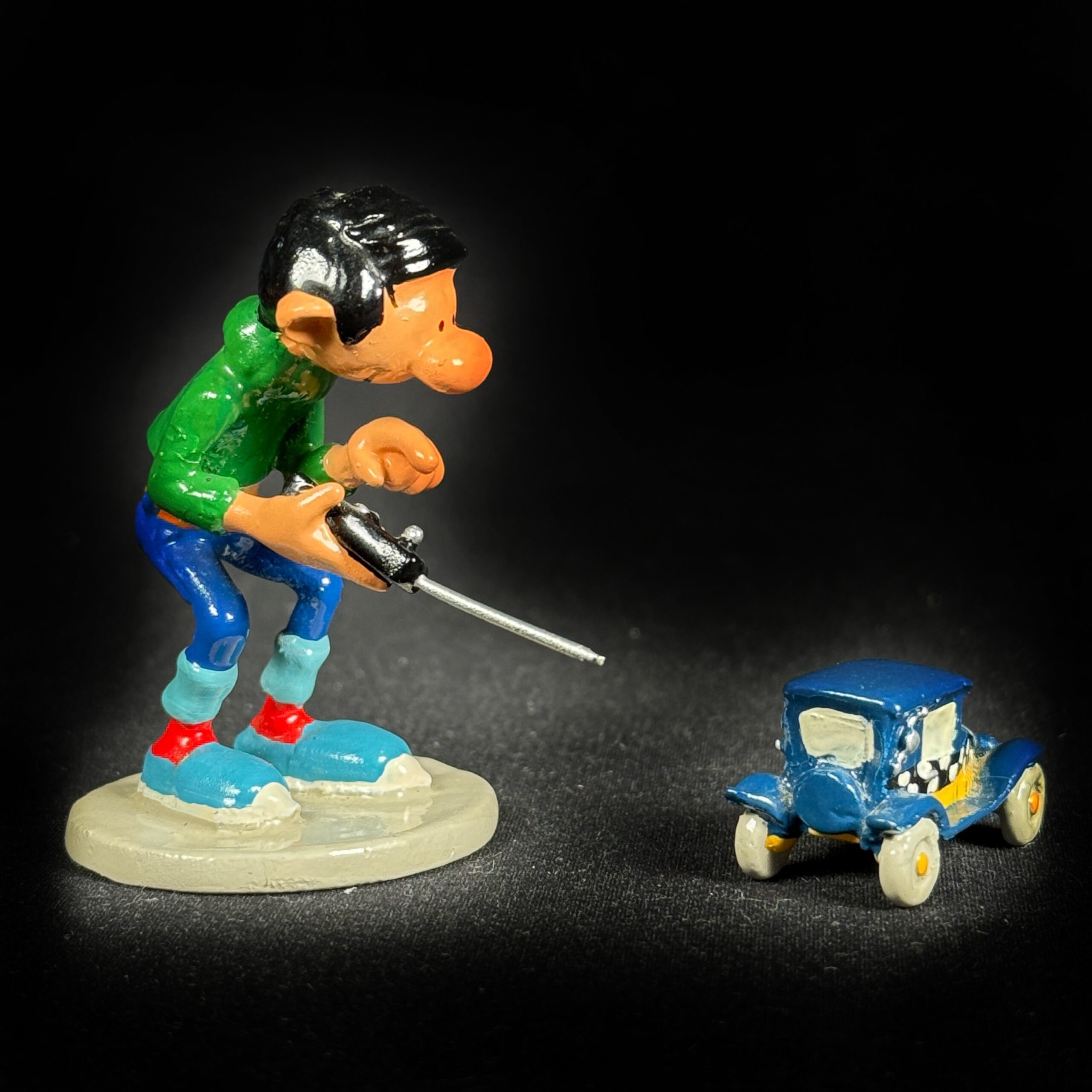 Figurine Gaston pixi