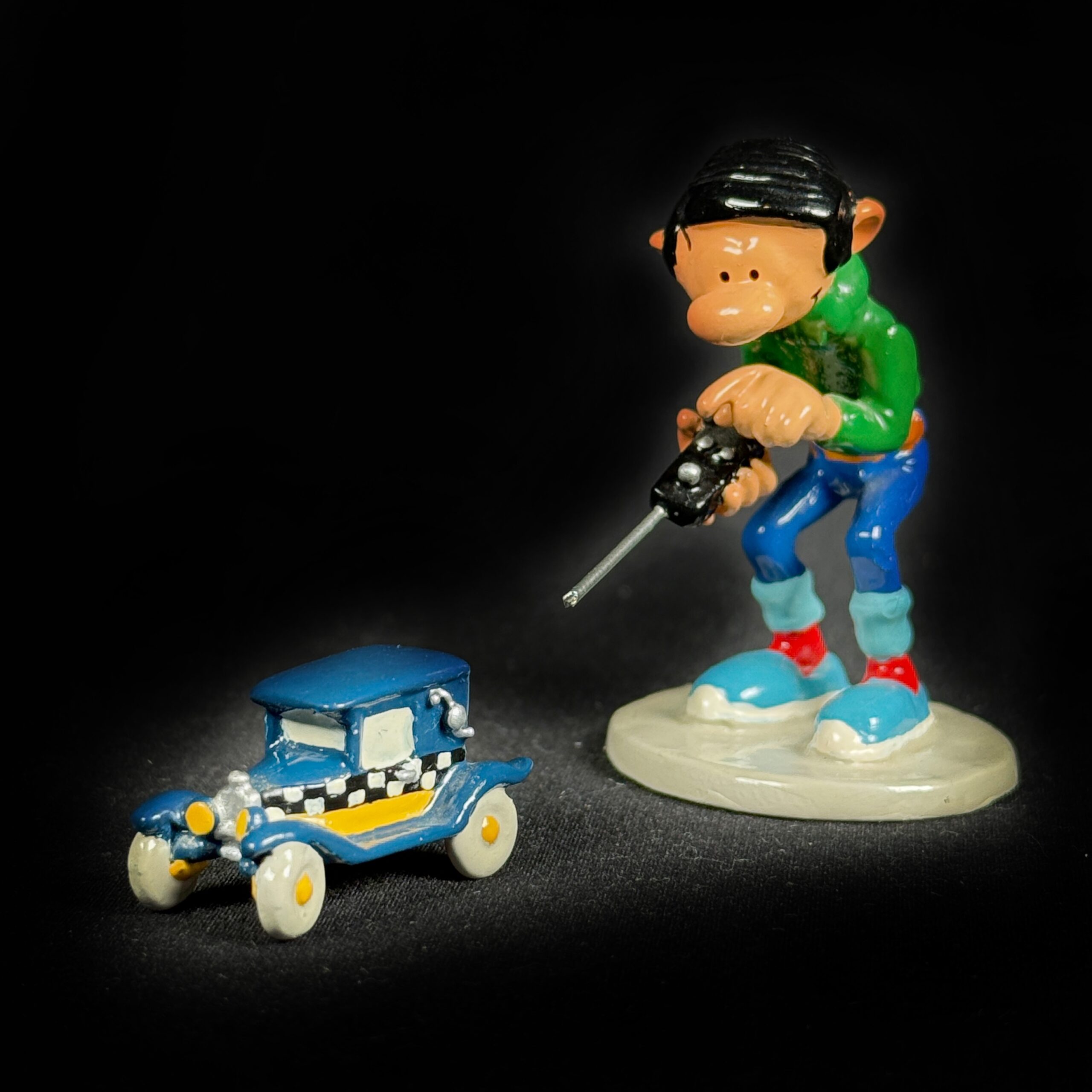Figurine Gaston pixi