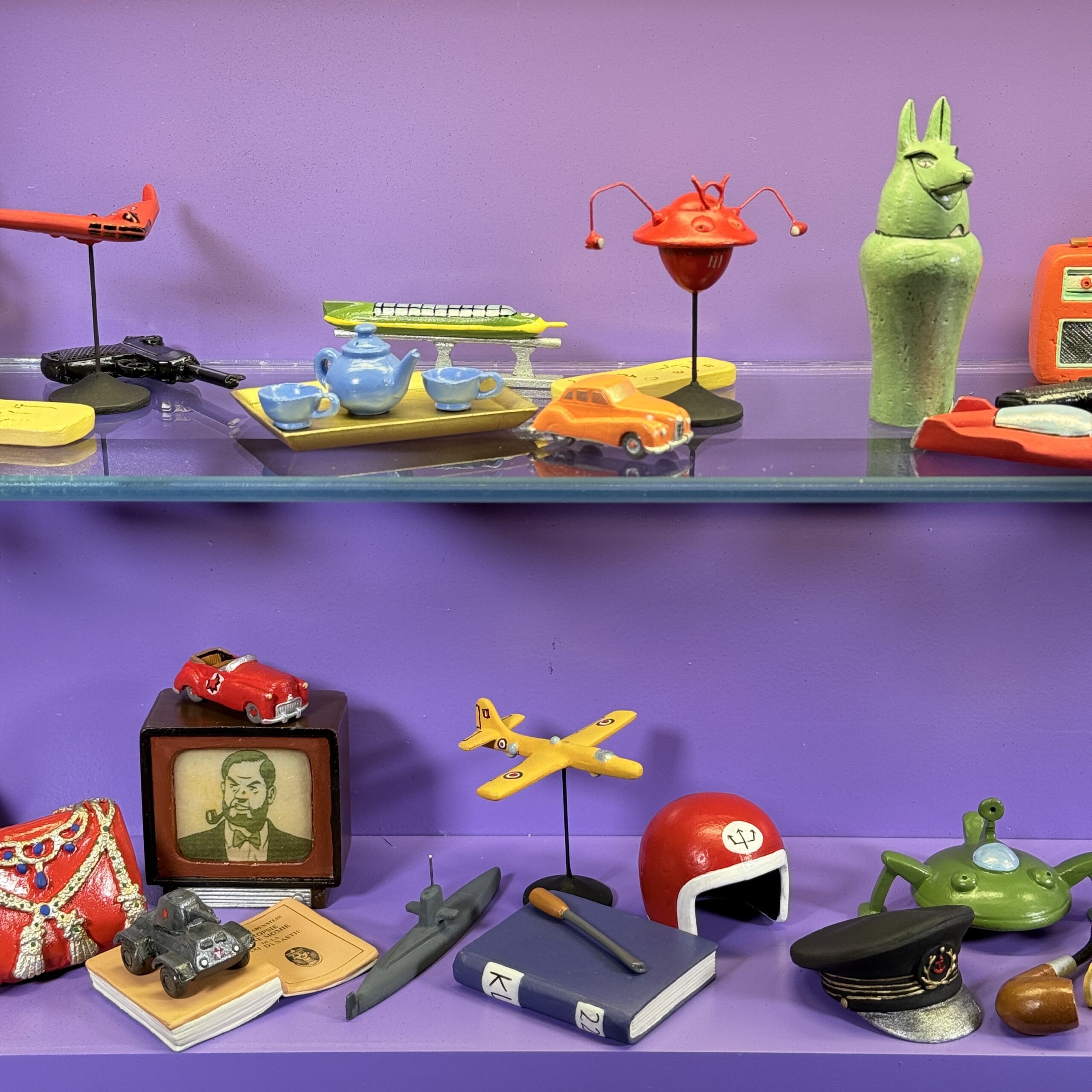 Vitrine complète objets du mythe - Figurine Family