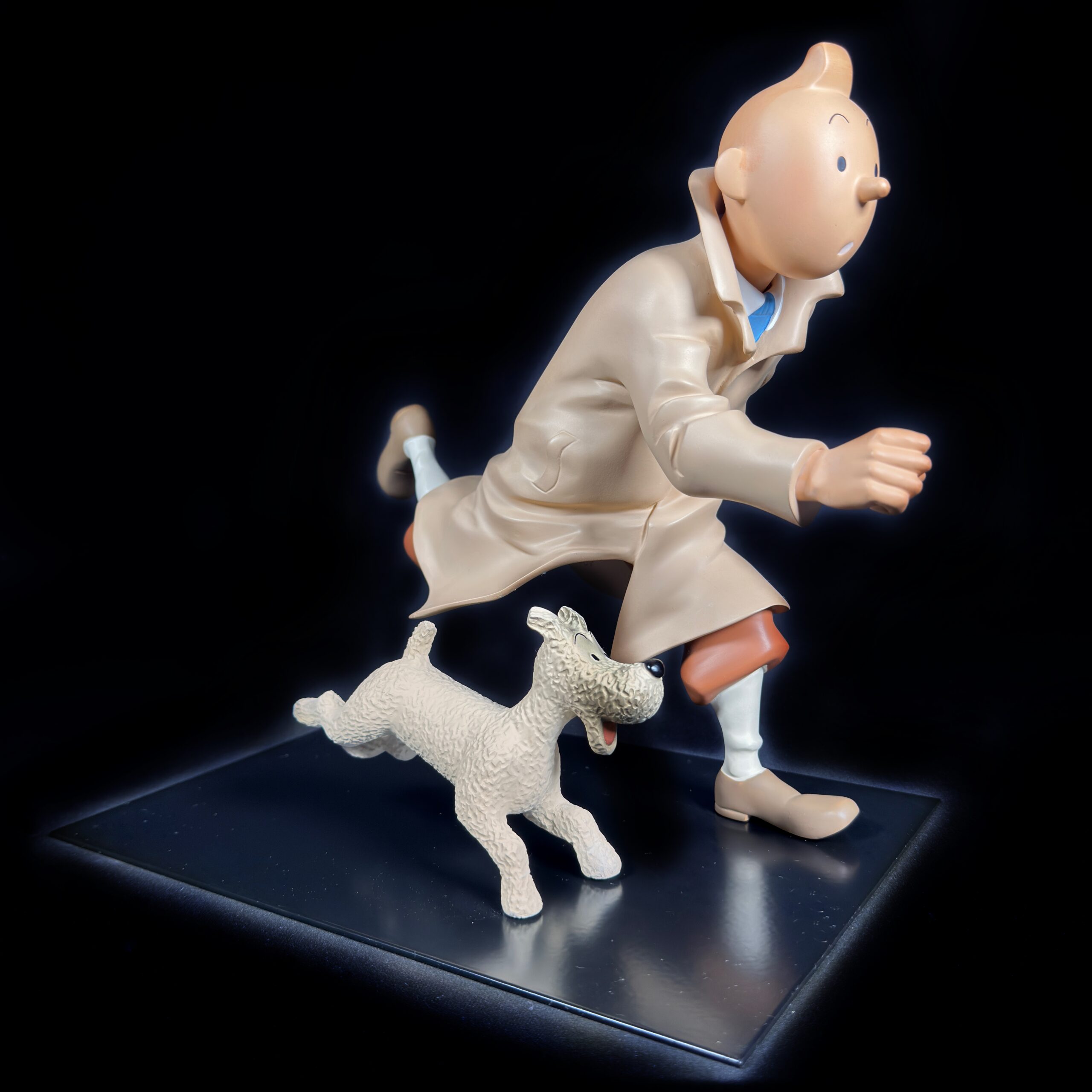 Tintin et Milou running Leblon Delienne - Figurines Family