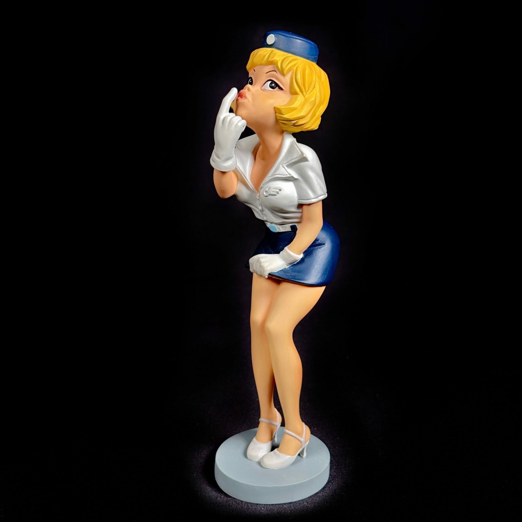 Natacha en hôtesse de l'air Leblon - Figurines family