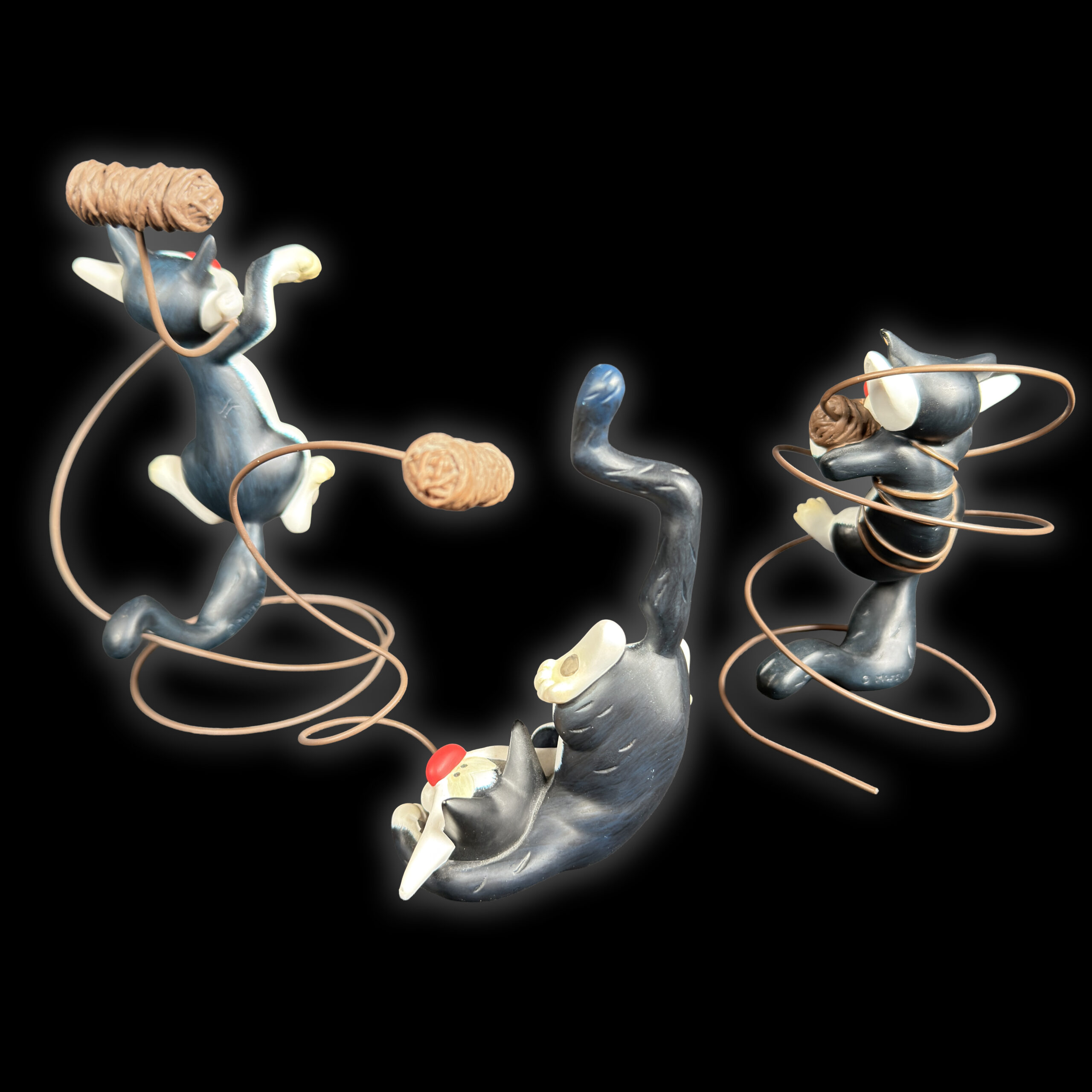 Le Chat qui joue Leblon Delienne - Figurines Family